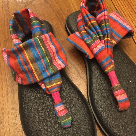 Sanuk Sandals Multi-Color - Picture 6 of 8